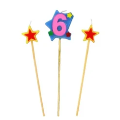 Bougies chiffre 6 et étoiles sur piques