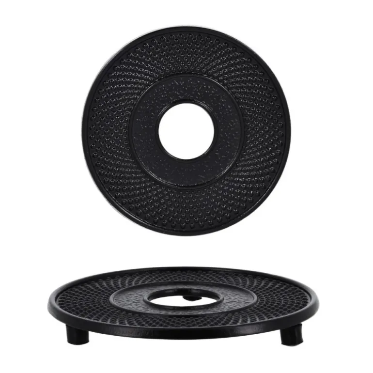 Coffret théière + tasses à points en fer noir - 900 ml