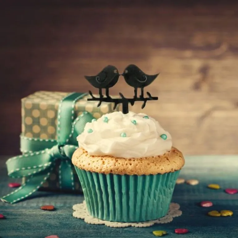Cupcake Toppers Love Birds (x 8)