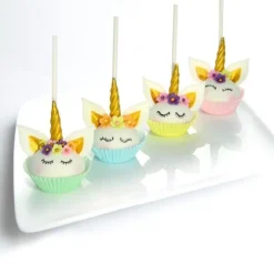 Découpoirs relief Licorne assortis (x3)